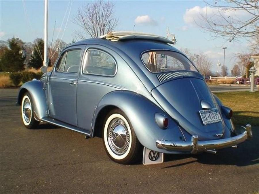  Volkswagen Beetle Deluxe Sunroof Sedan 1958 года  (фото 10 из 10)